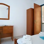 Theochari Angeliki Gp - Studios Apartments Áyios Nikítas